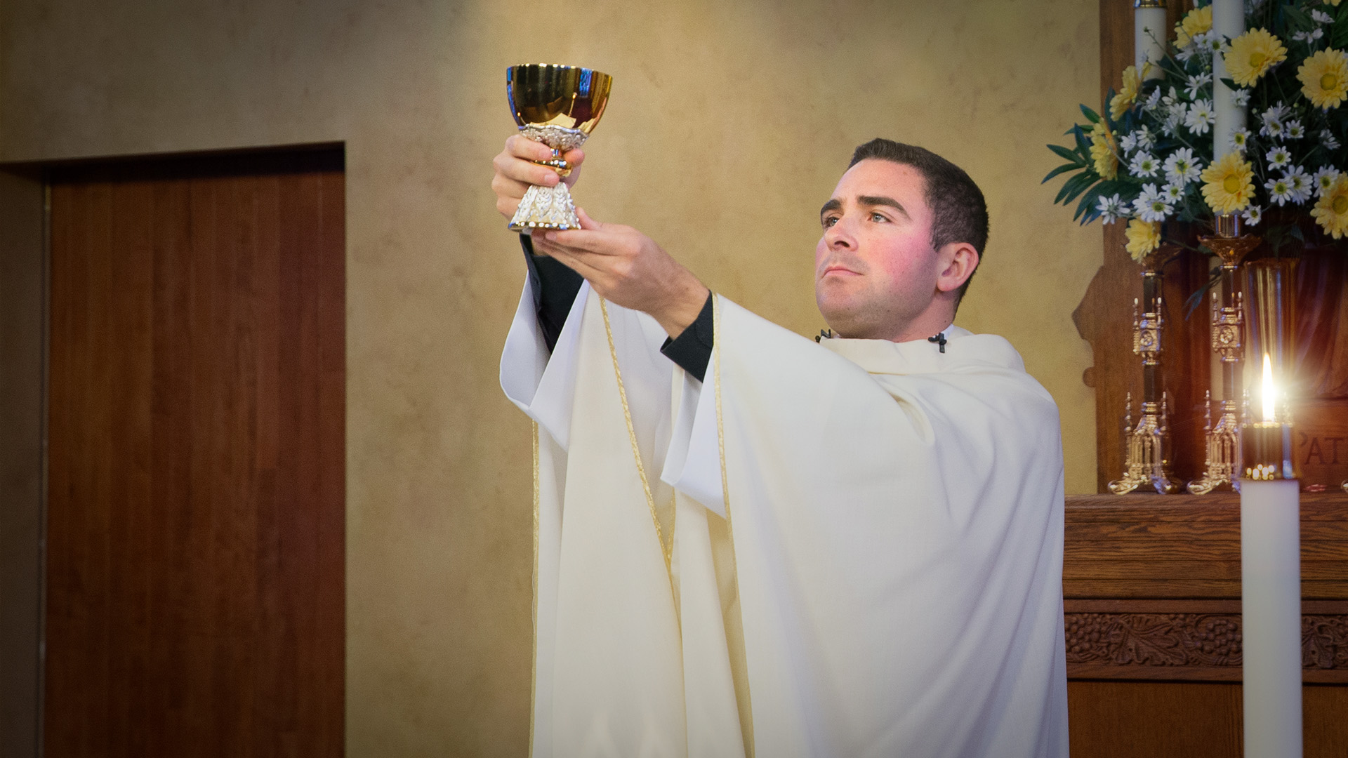 Pray Mass with CatholicTV daily